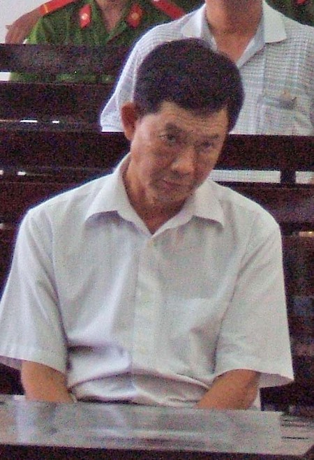 Nguyễn Mạnh Khương lãnh 2 năm tù tội “Nhận hối lộ”.