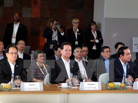 Thủ tướng Chính phủ Nguyễn Tấn Dũng dẫn đầu đoàn đại biểu Cấp cao Việt Nam tham dự hội nghị. (Ảnh: Đức Tám/TTXVN)