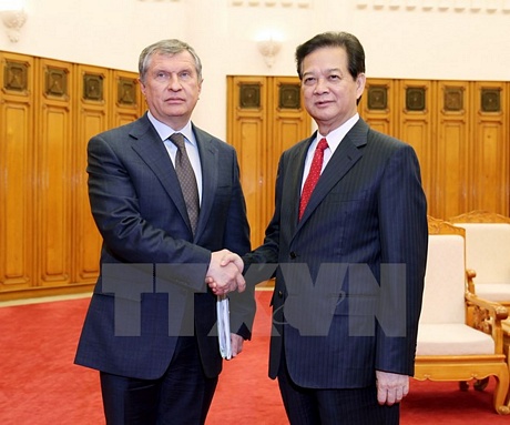 Thủ tướng Nguyễn Tấn Dũng tiếp ông I. Sechin, Chủ tịch Tập đoàn Rosneft trong chuyến thăm và làm việc tại Việt Nam tháng 3/2014.( Ảnh: Đức Tám/TTXVN)