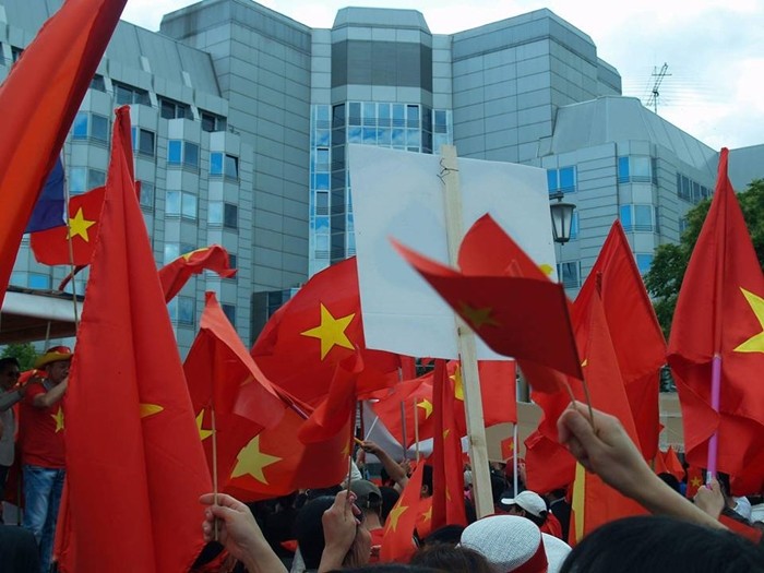 Cộng đồng người Việt tại Đức phản đối các hoạt động trái phép của Trung Quốc ở Biển Đông