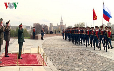 Nga tổ chức lễ đón chính thức Bộ trưởng Quốc phòng Việt Nam.
