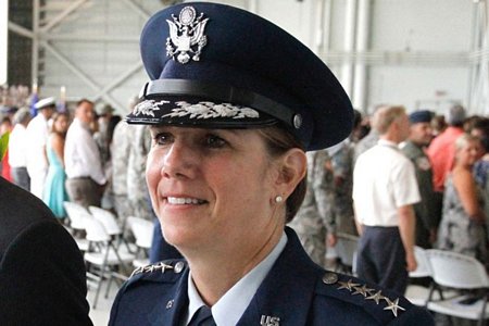 Đại tướng Lori Robinson. (Nguồn: stripes.com)