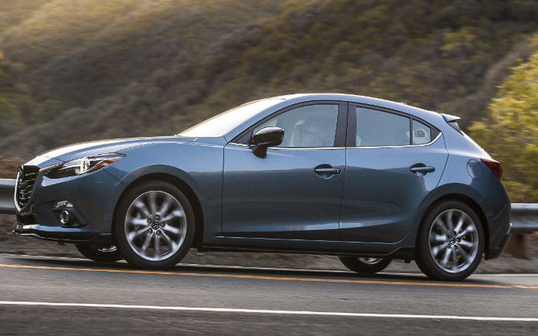 Mazda Mazda3: 17.845 USD