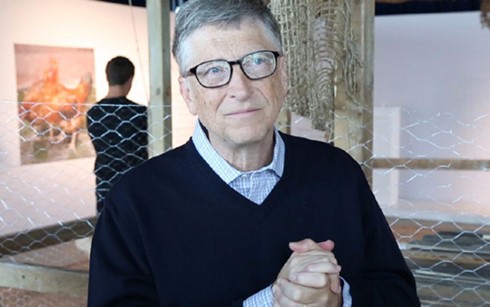 Tỷ phú Bill Gates vừa tuyên bố tặng 100.000 con gà cho các hộ gia đình nghèo trên khắp thế giới