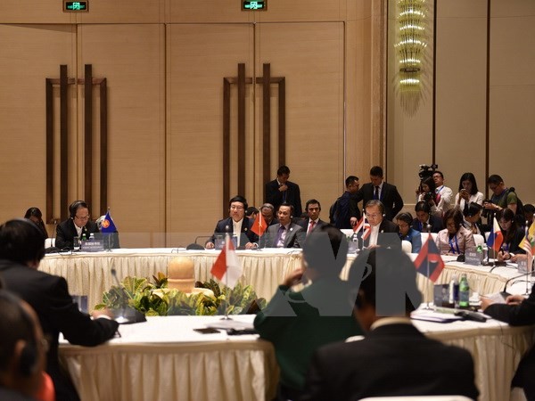Quang cảnh Hội nghị đặc biệt Bộ trưởng Ngoại giao ASEAN-Trung Quốc. (Ảnh: Hải Yến/TTXVN)