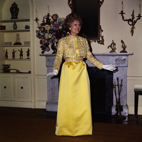 Pat Nixon- Đệ nhất phu nhân (1969-1974). Bà đã mặc chiếc váy thanh lịch và sang trọng này trong lễ nhậm chức của chồng.