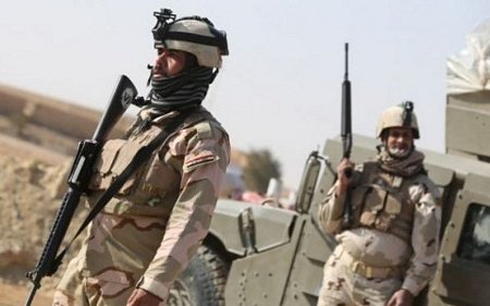 Binh sĩ Iraq tiến vào Ramadi tiêu diệt phiến quân khủng bố. Ảnh Reuters