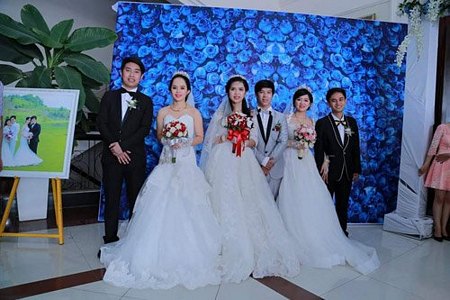 Lễ cưới có ba cô dâu, ba chú rể gây xôn xao dân mạng