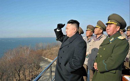 Triều Tiên tuyên bố “luật thời chiến” với Mỹ để đáp trả việc Mỹ đưa nhà lãnh đạo Kim Jong-un vào danh sách trừng phạt. (Ảnh: Tân Hoa xã).