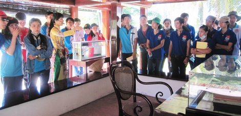 ĐKCCQ tỉnh tổ chức về nguồn gắn với giáo dục truyền thống cho Đoàn viên thanh niên.