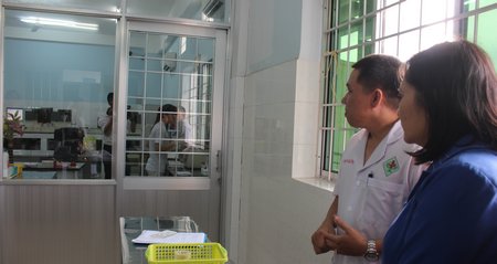  Đoàn giám sát tìm hiểu hoạt động khám chữa bệnh tại cơ sở Loan Trâm.
