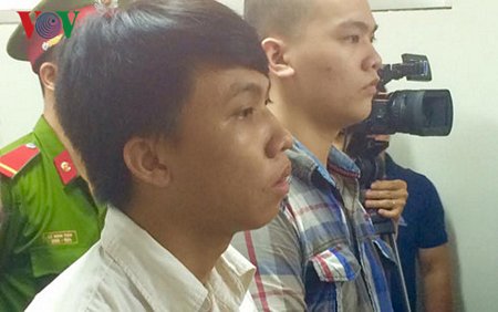 Ôn Thành Tân và Nguyễn Hoàng Tuấn tại phiên tòa phúc thẩm