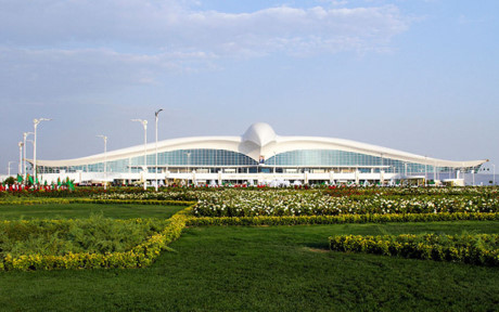 Turmenistan khánh thành nhà ga sân bay quốc tế hình con chim ở thủ đô Ashgabat