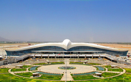 Sân bay hiện hữu gần thủ đô chỉ phục vụ cho hãng hàng không quốc gia và một ít hãng hàng không của Belarus, Trung Quốc, Nga và Thổ Nhĩ Kỳ