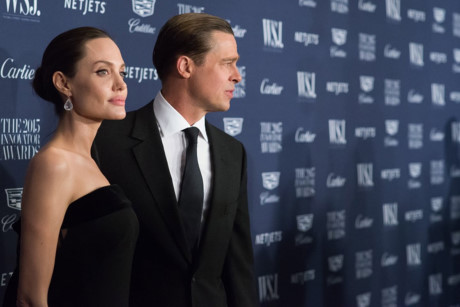 Angelina Jolie đệ đơn ly hôn vào ngày 15 tháng 9 năm 2016 và đang tìm cách giành quyền nuôi con. 