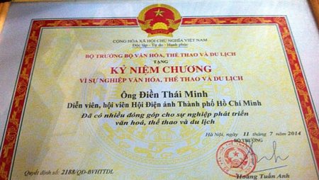Sau hơn 20 năm cống hiến, Điền Thái Minh được vinh danh vì sự nghiệp phát triển văn hóa thể thao, du lịch