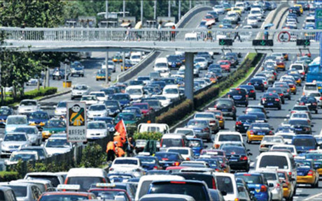 Tình trạng tắc đường ở Quảng Châu (Trung Quốc) vẫn chưa được cải thiện (Ảnh: Chinadaily.com.vn)
