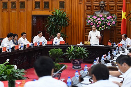 Thủ tướng Nguyễn Xuân Phúc chủ trì cuộc làm việc với lãnh đạo chủ chốt của TP Đà Nẵng
