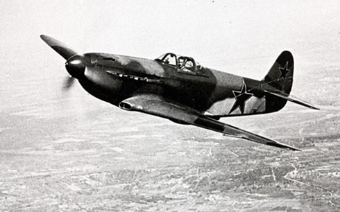 Phi cơ Yak-3 - loại máy bay tiêm kích nhẹ nhất và cơ động nhất Thế chiến 2. Ảnh: RIA Novosti.