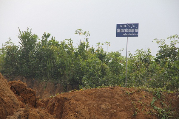 Biến cấm khai thác khoáng sản của UBND xã Tri Lễ
