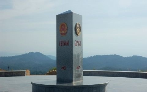 Cột mốc biên giới Việt-Lào-Campuchia.