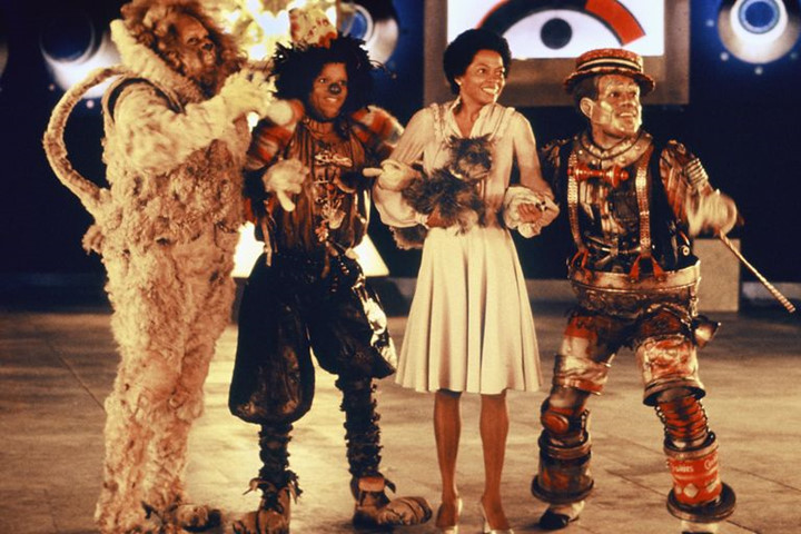 Năm 1978, Michael vào vai Scarecrow trong một bộ phim âm nhạc của Motown “The Wiz” cùng với dàn diễn viên đều là những người Mĩ gốc Phi.