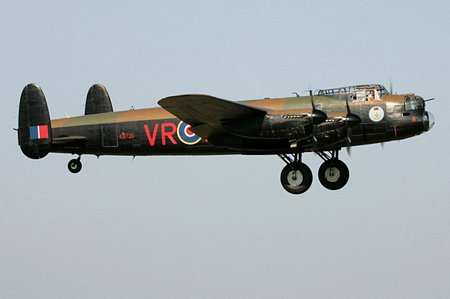 Chiếc máy bay này được chế tạo vào tháng 7/1945 và phục vụ nhiều năm trong Không quân Canada trước khi nghỉ hưu vào năm 1964.