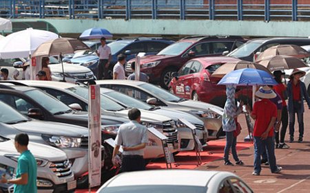 Nhu cầu mua xe của người Việt ngày càng cao