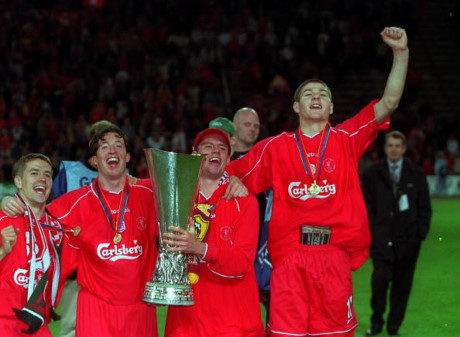Mùa giải 2000-2001 đánh dấu sự thăng tiến mạnh mẽ của Gerrard khi anh ghi 10 bàn thắng trên các đấu trường giúp Liverpool giành cú ăn ba.