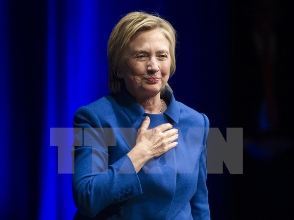 Bà Hillary Clinton phát biểu tại thủ đô Washington ngày 16/11 vừa qua. (Ảnh: AP/TTXVN)