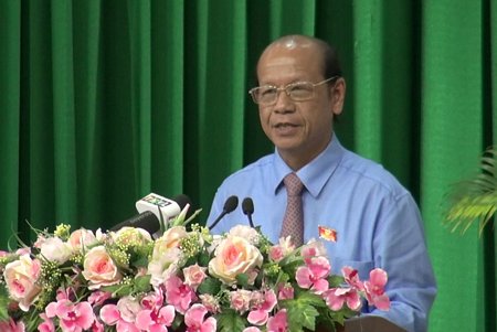 Chủ tịch HĐND tỉnh- Trương Văn Sáu phát biểu bế mạc kỳ họp.