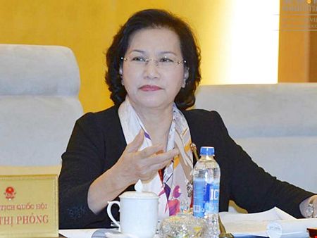 Chủ tịch QH Nguyễn Thị Kim Ngân phát biểu tại phiên họp của UBTVQH ngày 19/12. Ảnh: QH