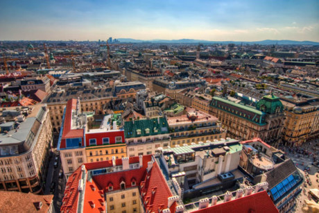 Vienna là quê hương của Freud, Mozart, Beethoven. Bề dày lịch sử, những cung điện độc đáo và những thăng trầm lịch sử khiến thủ đô nước Áo trở thành địa điểm hoàn hảo để khám phá.