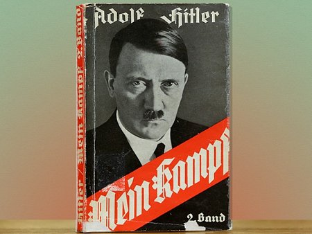 Cuốn sách Mein Kampf. (Nguồn: Metro.co.uk)