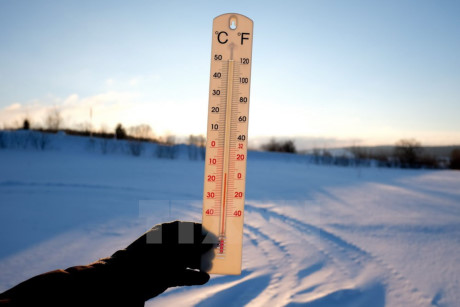 Nhiệt độ ở làng Roztoka, gần Przemysl, Ba Lan xuống còn âm 15 độ C ngày 6/1. (Nguồn: EPA/TTXVN)