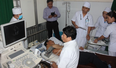 Chuyển giao và tiếp nhận kỹ thuật điều trị hiện đại theo đề án bệnh viện vệ tinh là một trong các điểm nhấn chuyên môn năm qua của bệnh viện tỉnh.