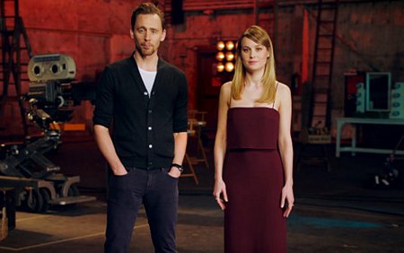 Tom Hiddleston và Brie Larson - hai diễn viên chính của bom tấn 