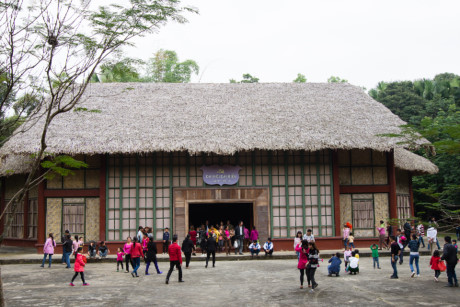 Di tích quốc gia đặc biệt Kim Bình đã trở thành nơi giáo dục truyền thống cho thế hệ trẻ.