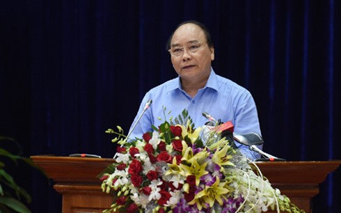 Thủ tướng Nguyễn Xuân Phúc phát biểu tại Hội nghị Phát triển ngành tôm Việt Nam.