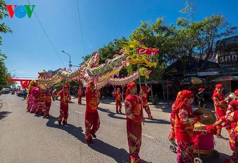 Những lễ hội ở Việt Nam phần lớn tập trung vào mùa xuân và mùa thu, nhưng đặc biệt là vào tháng Giêng âm lịch.