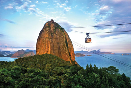 Rio de Janeiro, Brazil nổi tiếng thế giới về vẻ đẹp thiên nhiên, cũng như các lễ hội tưng bừng ở đây. (Nguồn: NatGeo)
