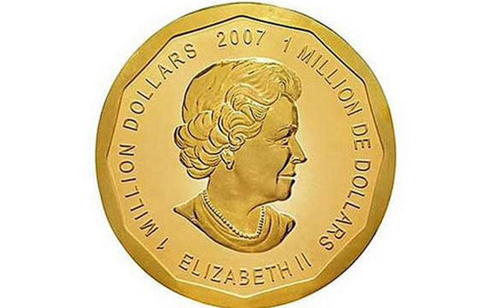 Được sản xuất vào năm 2007 bởi Cục đúc tiền kim loại Canada, đây là đồng xu đầu tiên trên thế giới có mệnh giá một triệu đô la. Một mặt đồng xu miêu tả Nữ hoàng Elizabeth II và ba lá phong đỏ ở mặt còn lại. Hiện tại, đã có 5 đồng tiền được bán ra. Một trong số đó đã được bán với giá 4,02 triệu USD tại một cuộc đấu giá tại Vienna năm 2009