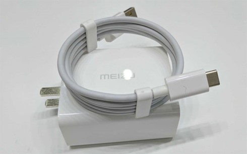 Super mCharge đã được Meizu giới thiệu với tốc độ gấp 5,5 lần so với công nghệ mCharge trước đó. (Ảnh: Gsmarena)