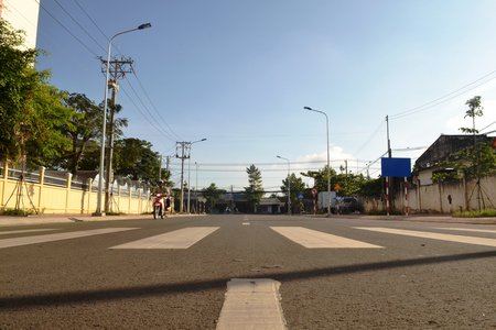 Đường từ QL53 đến đường Võ Văn Kiệt (Phường 3) sẽ đối diện với đường vào Khu dân cư Phước Thọ và khu đất mở rộng Trường ĐH Xây dựng Miền Tây.