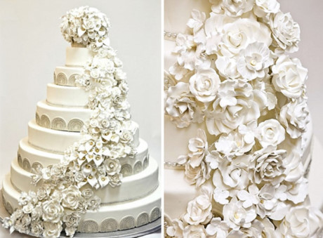 Bánh cưới trong chương trình Luxury Bridal Show ở California (Mỹ) có giá 20 triệu USD. Chiếc bánh được làm bởi các lá vàng và rất nhiều viên kim cương