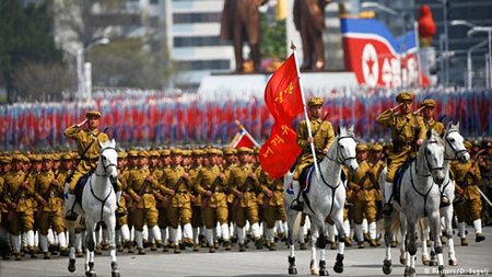 Hình ảnh lễ duyệt binh quân sự ngày 15/4 tại thủ đô Bình Nhưỡng