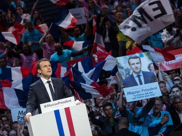 Ứng cử viên Emmanuel Macron vận động tranh cử. (Nguồn: Getty Images)
