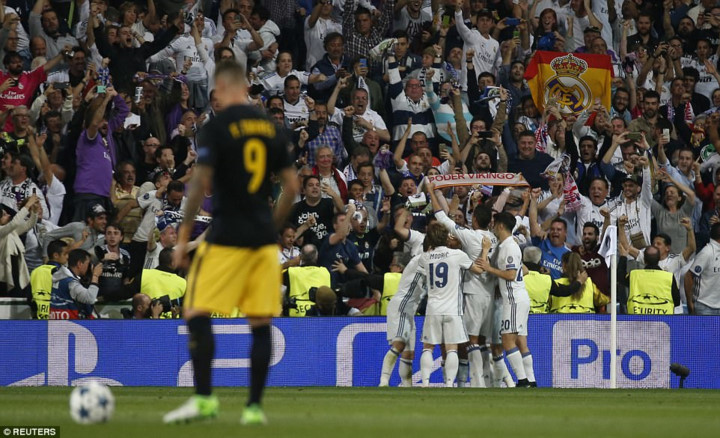 Chung cuộc, Real giành chiến thắng 3-0 trước Atletico. (Ảnh: Reuters)