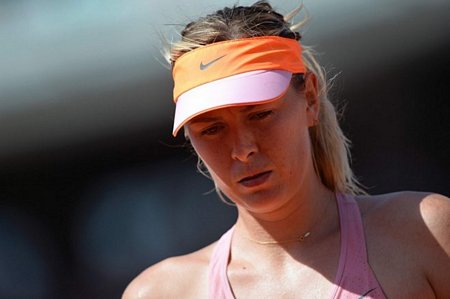 Sharapova bỏ cuộc vì chấn thương. (Nguồn: AFP/Getty Images)