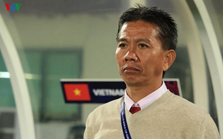 HLV Hoàng Anh Tuấn hài lòng với kết quả 0-0 trận ra quân. (Ảnh: Trọng Phú)